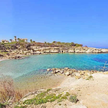 Yelena Villa Paralimni